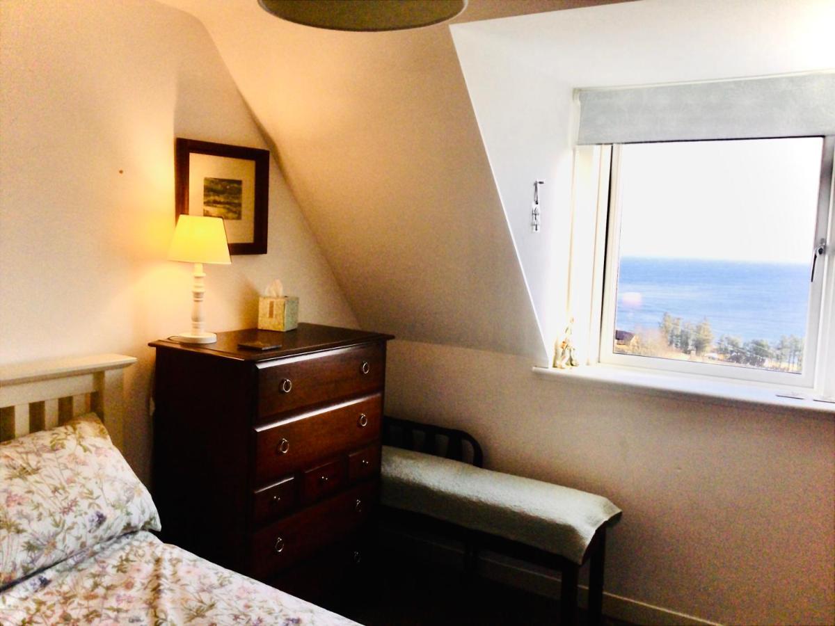 Piper'S Cave Bed And Breakfast Helmsdale Bagian luar foto